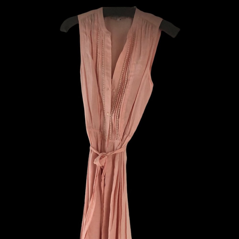 Like Brand New- Peach Aline with bodice detail, knee length - Size 4T